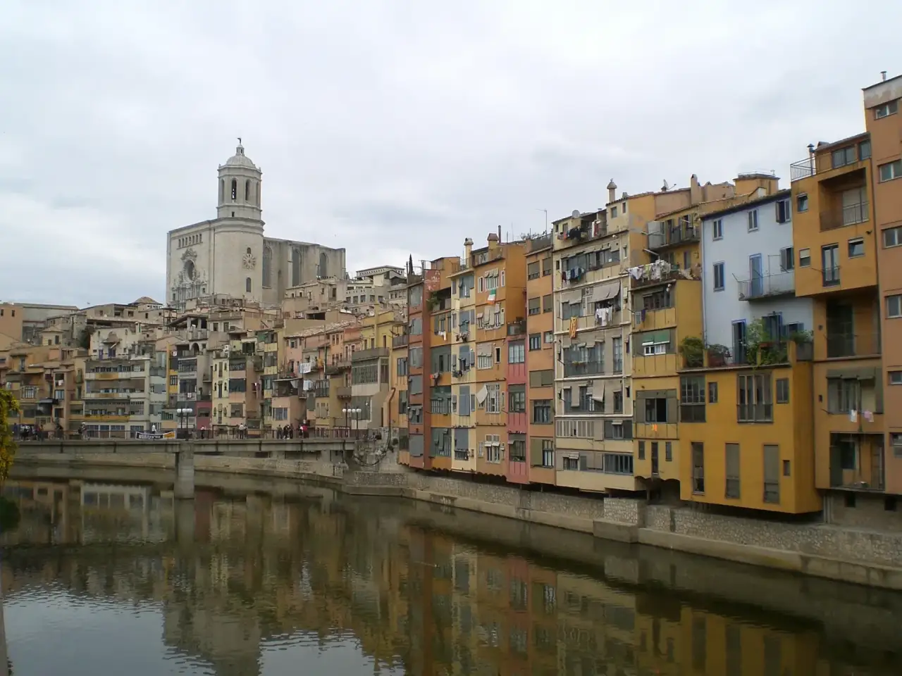 Girona eski şehir ve Onyar nehri günübirlik gezi rotası